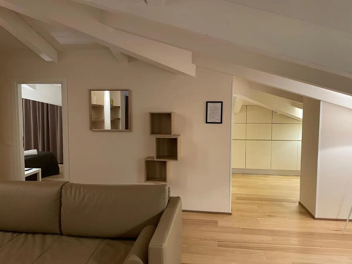 מלון דירות ריצ'יונה Ceccarini Suite